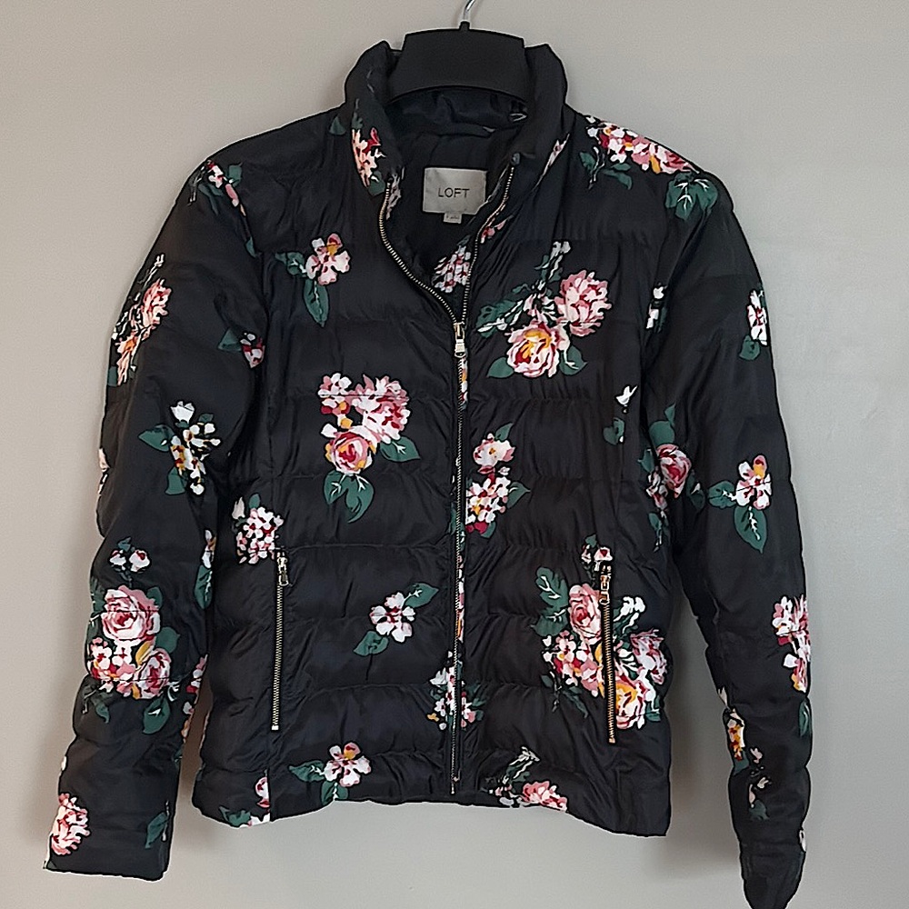 LOFT Black Floral Women's Puffer Jacket